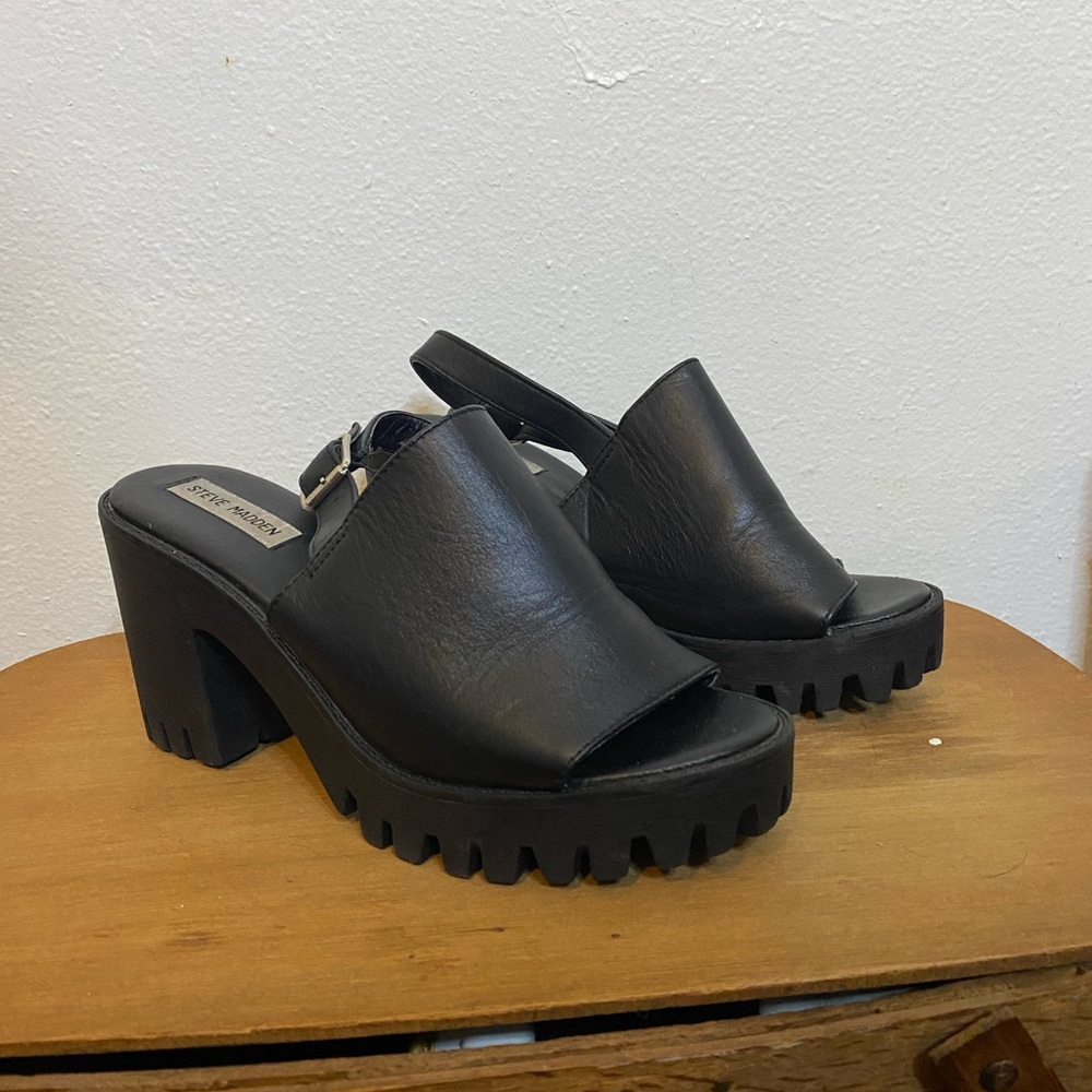 Steve Madden Black Chunky Heel Mules